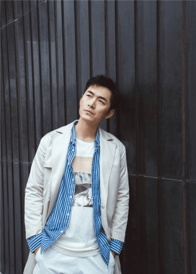他是圈内最干净男演员出道20多年无绯闻颜值不输胡歌却不火