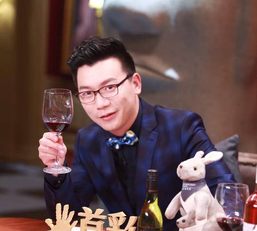 原创第五季将回归穷穿地心的非正式会谈今年能出圈吗