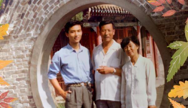 电视新一哥郭志坚结婚多年妻子成谜19岁儿子很优秀