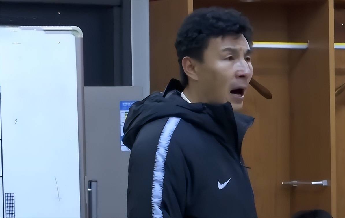 当经理就崴泥这就是宿命中的无锋不起浪