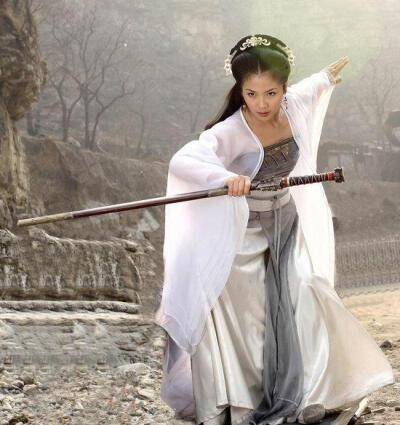在《白蛇传》,《倾世皇妃》,《宝莲灯前传》等经典电视剧中,刘涛的每