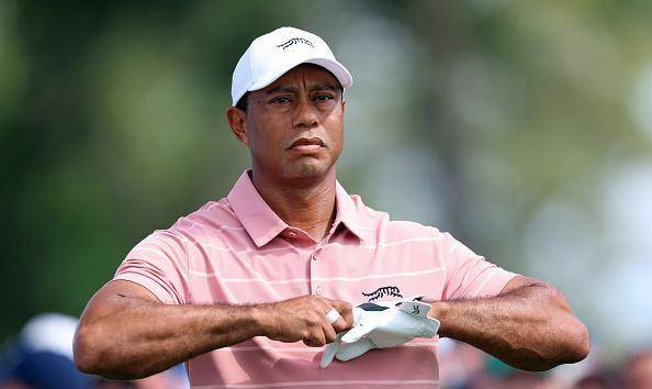 原创美国大师赛首轮德尚博领先老虎伍兹t17待打