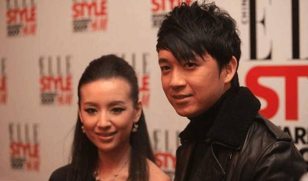 董洁不满被指责不让儿子见潘粤明,坦言他们父子来往很自由_节目_玉女_