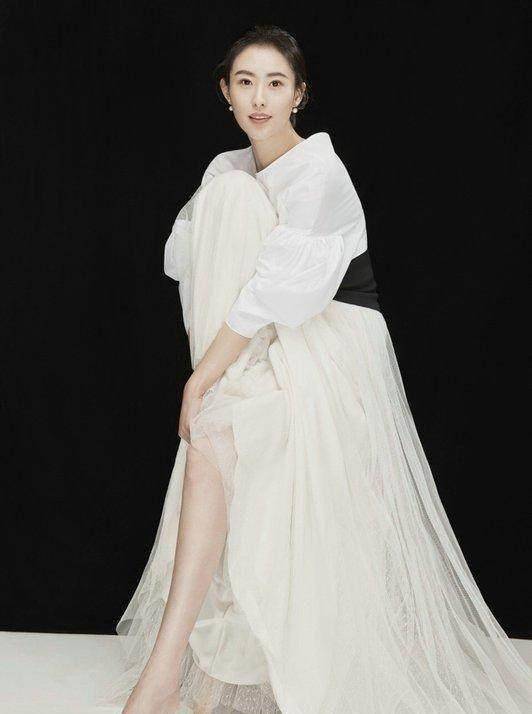 第一车模兽兽翟凌强势回归,样貌和待遇却今不如昔_节目_知名度_明星