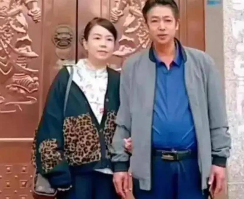 原创离谱清明不见郭威回九江祭祖被质疑后田静态度反常回怼对方