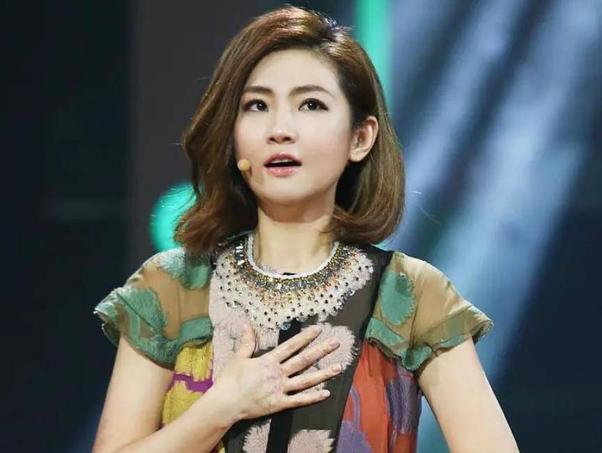 原创任家萱烧伤10年首度拍戏称已接受身上疤痕俞灏明转型成实力派