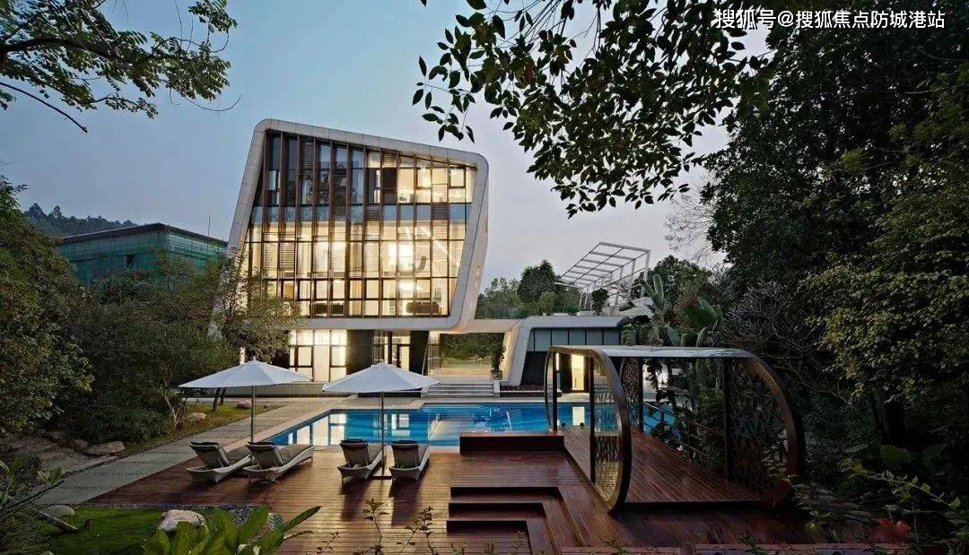 山庄实景图华远·大一山庄,曾连续六年领衔"中国10大超级豪宅"榜首,数