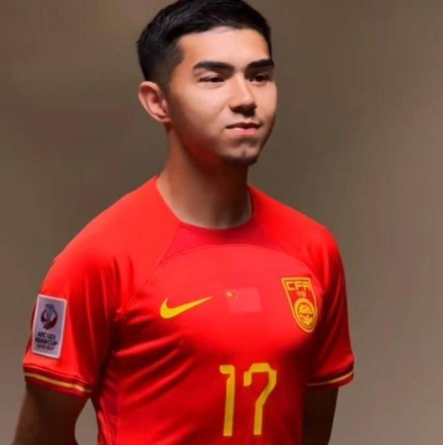 原创国足教练搜寻新秀艾尔菲丁入选前景黯淡