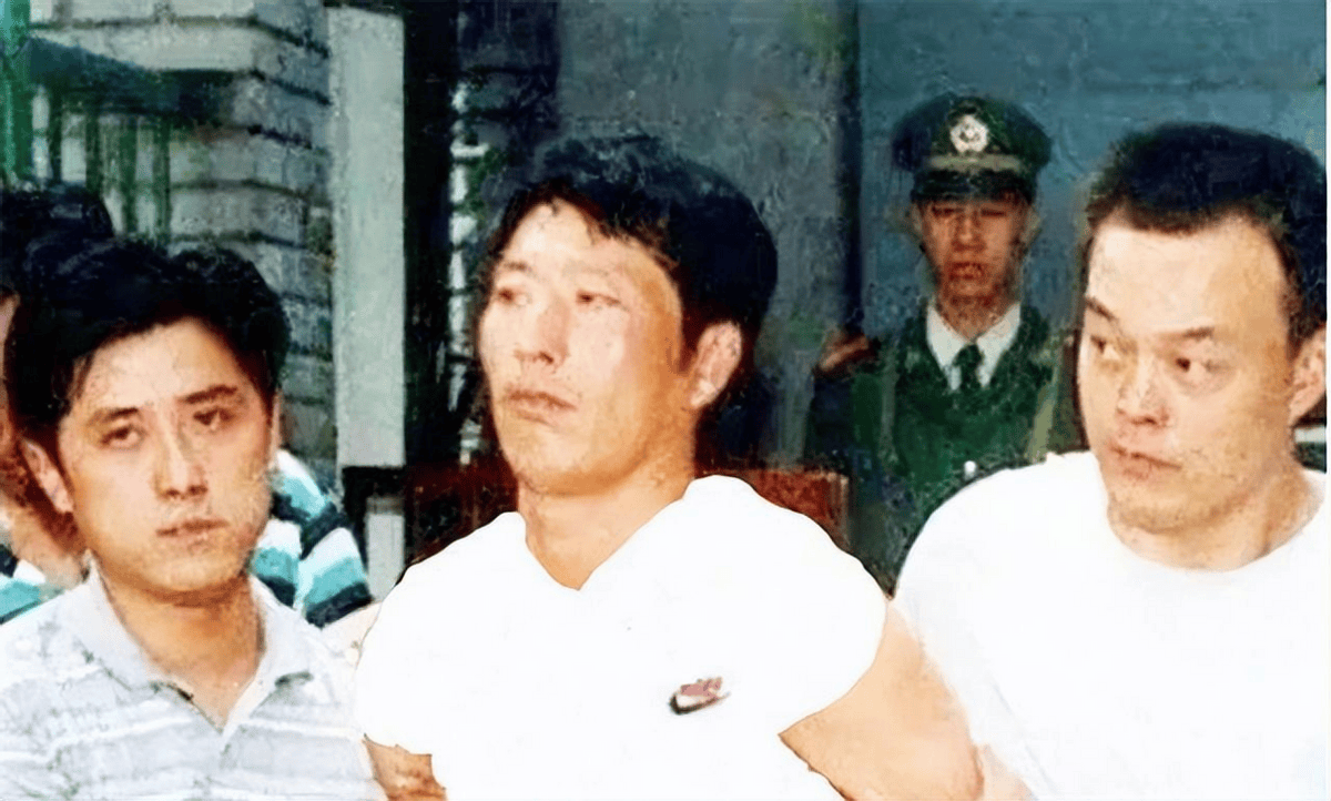 原创白宝山被判死刑后情人谢宗芬被判12年他要是听我的话就好了