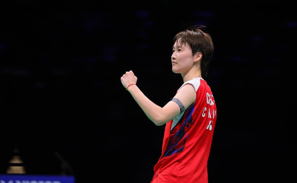 原创亚锦赛凡尘石宇奇出局王祉怡陈雨菲会师决赛何冰娇获奥运资格