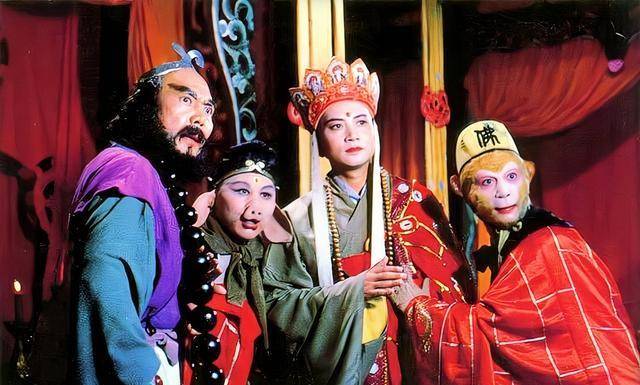 原创青狮精下界两次为何武艺不同也不认识孙悟空