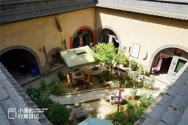 人们住在地底下,你家厨房通到他家卧室_柏社_地坑_三原县