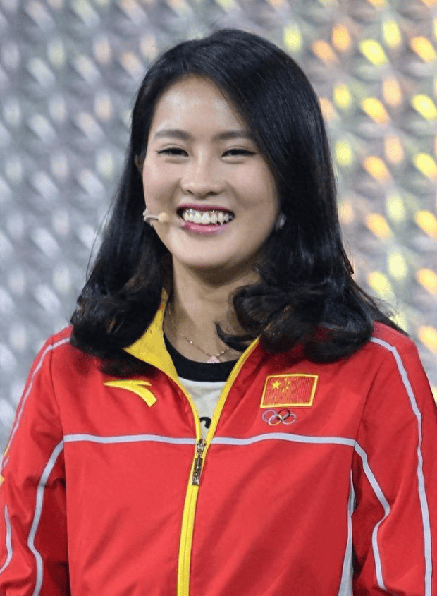 陈若琳:3岁被弃,获22个世界冠军后,母亲后悔想认亲,她认了吗_跳水