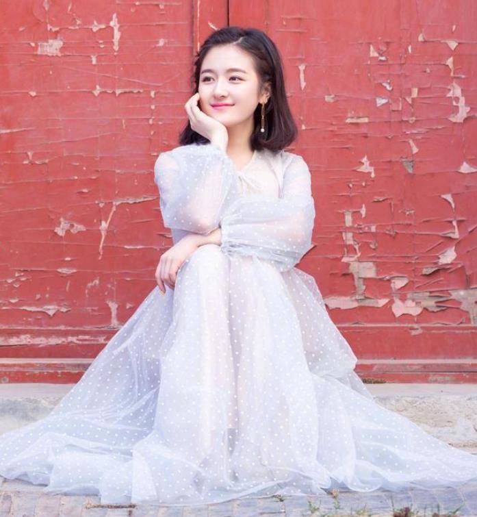 鞠婧祎地位尴尬_李沁_祝绪丹_赵露思