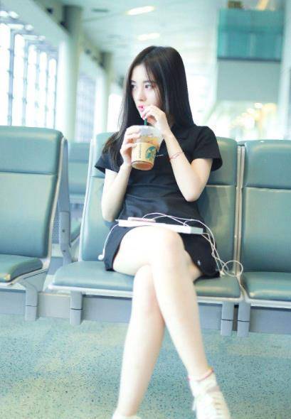 体重76斤是一种什么体验看看鞠婧祎就知道瘦成一道光