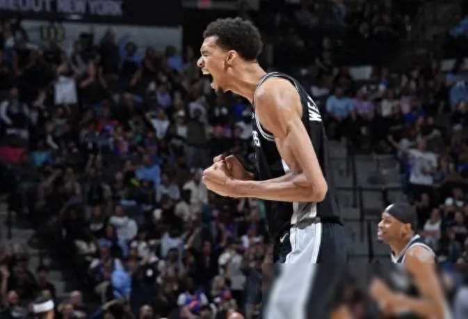 原创英格汉姆压哨绝杀文班猛攻马刺逆转掘金约基奇低迷穆雷355