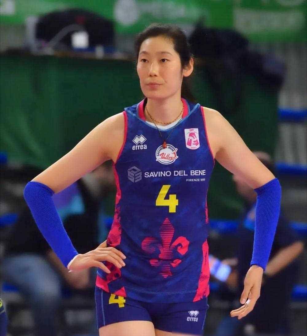 亲闺女待遇国际排联发文表扬朱婷400多天卧薪尝胆迎逆势上