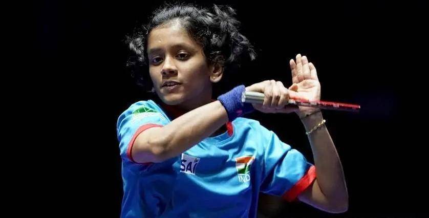 陈梦在世界杯上被双封盖,先是触碰陌生球员,然后再打王曼玉_阿库拉