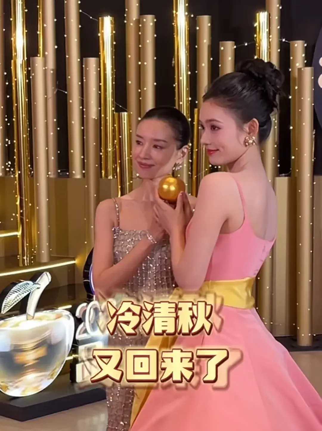 原创上海一晚颖儿甩手冷脸董洁低调侧身丁勇岱显露风采