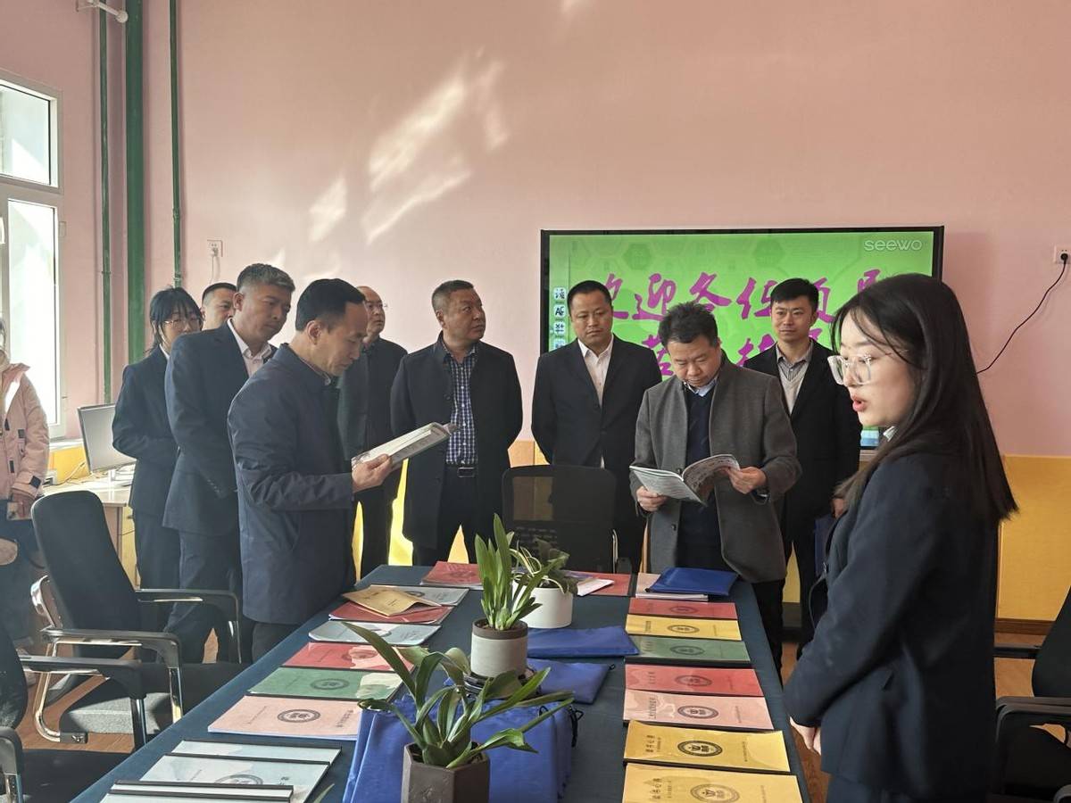 与阅读同行伴书香成长黑龙江省海伦市永和中心小学读书活动纪实
