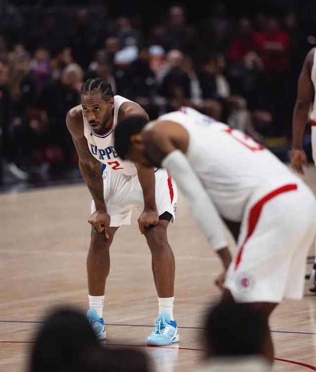 季后赛前夕小卡的膝盖将是快船冲击的关键