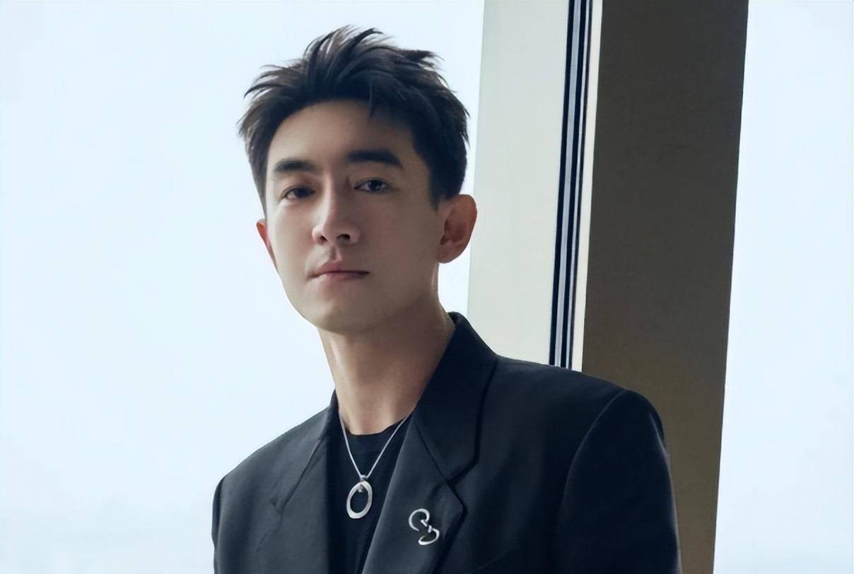 原创林更新凭与凤行翻红了吗他下部剧的女主比赵丽颖还有热度