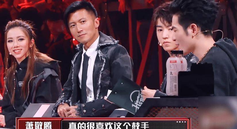 萧敬腾是氛围调节器开口就让谢霆锋爆笑王俊凯跟着起哄