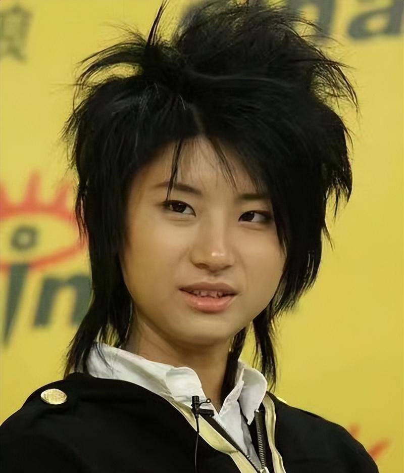 后来,尚雯婕去了广州赛区,从那里开启了自己的音乐之梦.