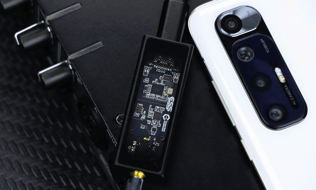 较比上代,m12i/m15i获得了苹果mfi认可,完美支持iphone/ipad和苹果