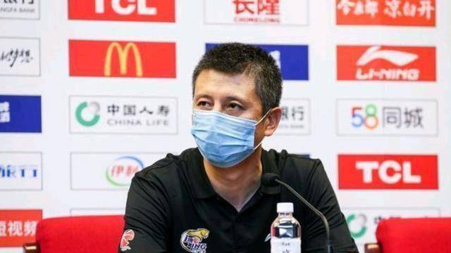 原创郭帅卸任吹响辽篮重建号角一盘大棋正在运作明年此时再出山