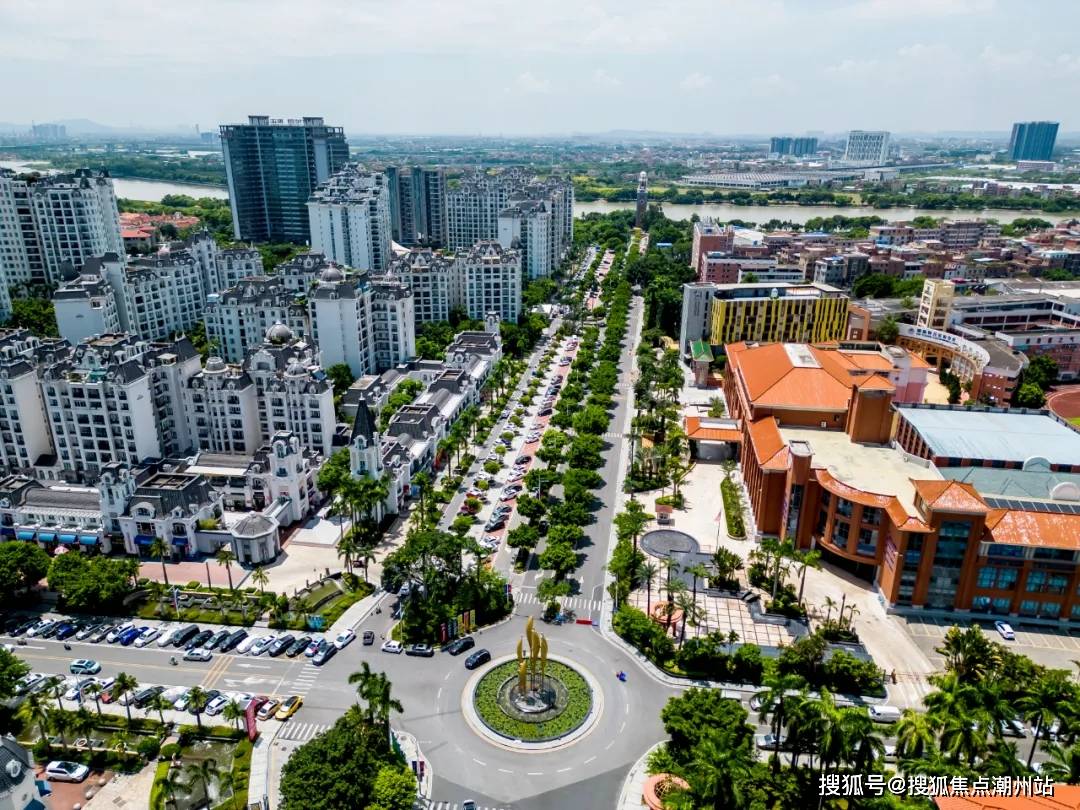 广州番禺金海岸花园云起兴泰售楼处电话→首页网站→楼盘详情→24小时