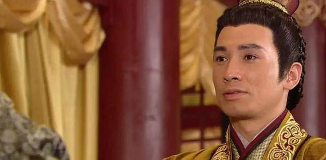 36年装疯卖傻当智障遭先帝暗杀丢粪坑登基后却成一代强势帝王