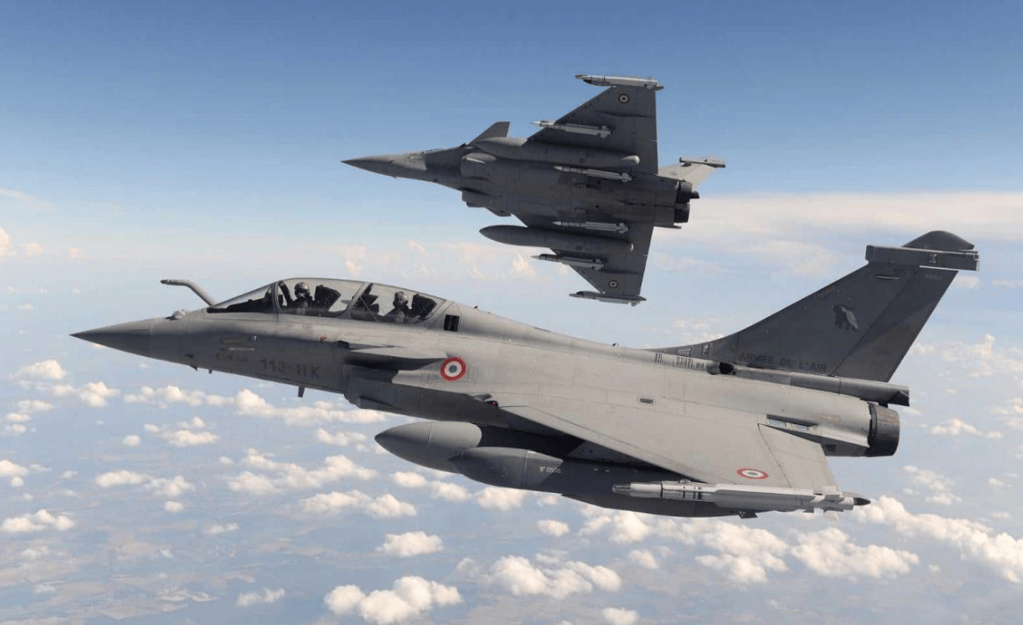 印度260架苏30战机,全部中期升级,对比歼16到底如何?_印度空军_进口_