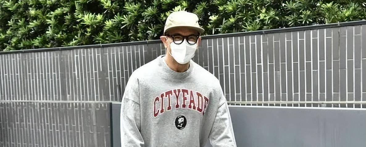 原创顾君夜大s新房卧室曝光看到床头的东西网友大s忍不住了