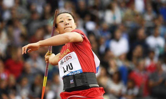 原创15岁中国女孩创纪录超越奥运冠军成为田径新生代巨星