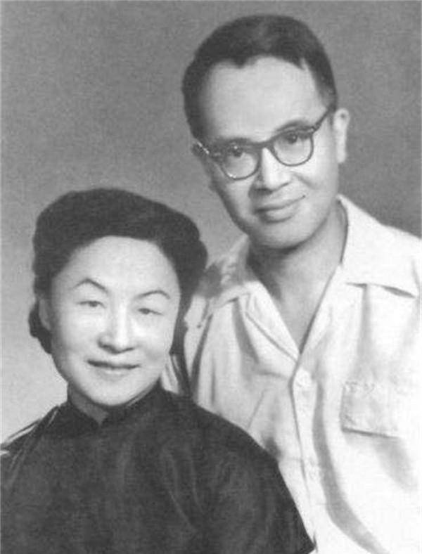 原创钱钟书高考数学15分试卷被清华校长罗家伦查阅得以破格录取