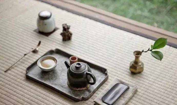 31.入社陶公宁止洒;品泉陆子解煎茶.