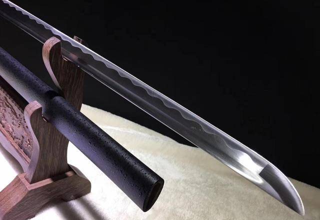 从唐横刀到宋手刀作为冷兵器之王的刀为何会变得越来越短