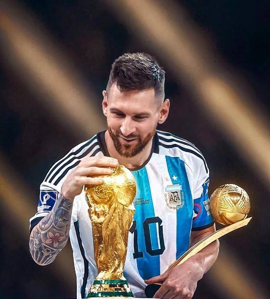 原创争议言论引发激烈讨论阿尔塔特称赞梅西球迷齐声认同