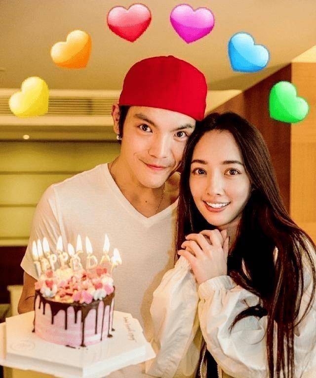 原创郭碧婷带着关向佐两人疑婚变独自带娃回港寂寞