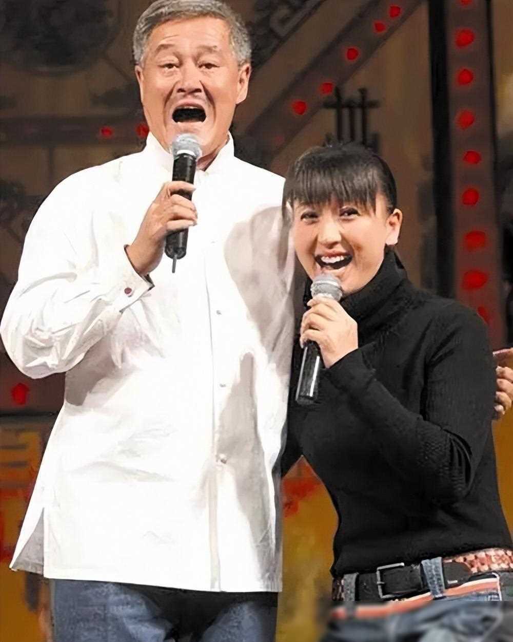 原创赵本山我这辈子最后悔的事就是捧红了闫学晶这个白眼狼
