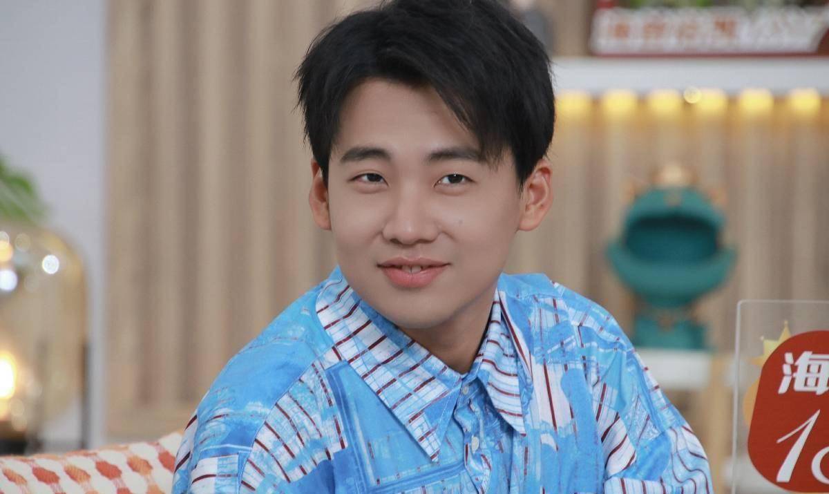 原创郭麒麟称范丞丞是单纯的傻小子杨子姗回应洁癖争议