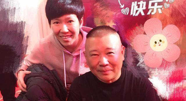 原创郭德纲干女儿许鹤丹从一线归来发文感谢师父教诲感谢丈夫支持