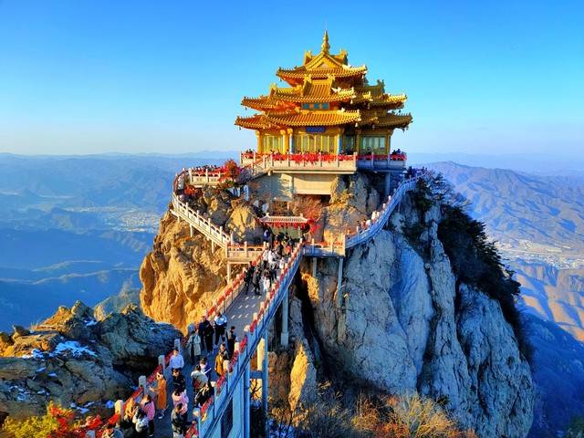 河南老君山景点路线攻略,老君山旅游跟团多少钱一个人
