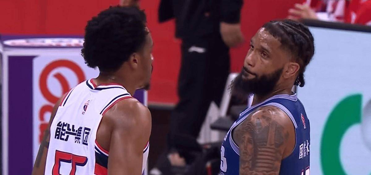 郭士强揭秘胜因,特赞一人表现_比赛_坎普