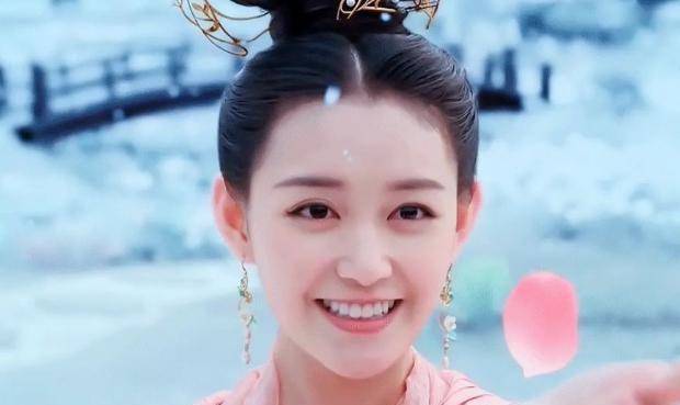 还是《神雕侠侣》的杨过,如今又和郭芙谈恋爱_佟梦实_蒋依依_永恒