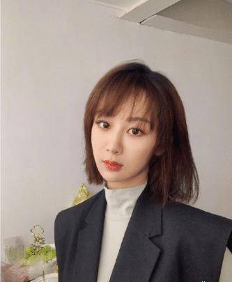 原创蒋梦婕真是自毁形象上节目当场卸假发发际线太真实了