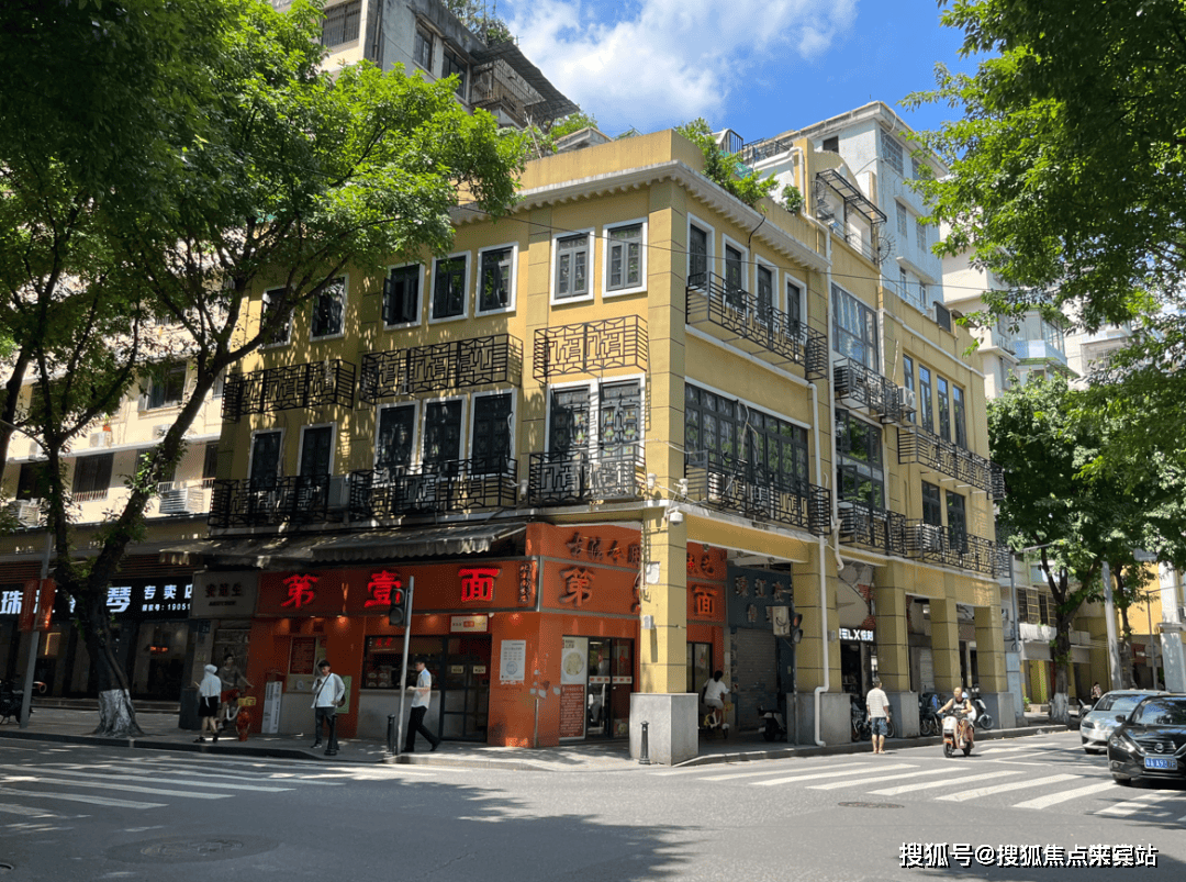 港汇台邻近广州三中,广州七中,广州培正中学,广东省实验中学等一级