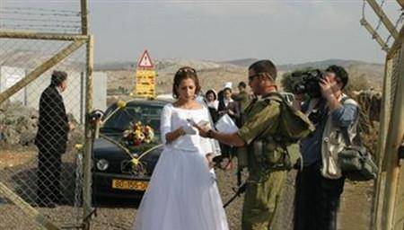 大量外国人前往叙利亚交易只因美女明码标价1000人民币带走一个