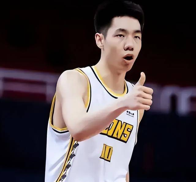 杜锋决定派遣身手犀利的张昊应对广厦强劲锋线_球员_对手_广东队